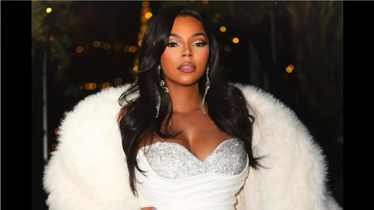 Ashanti Pays Tribute to Irv Gotti